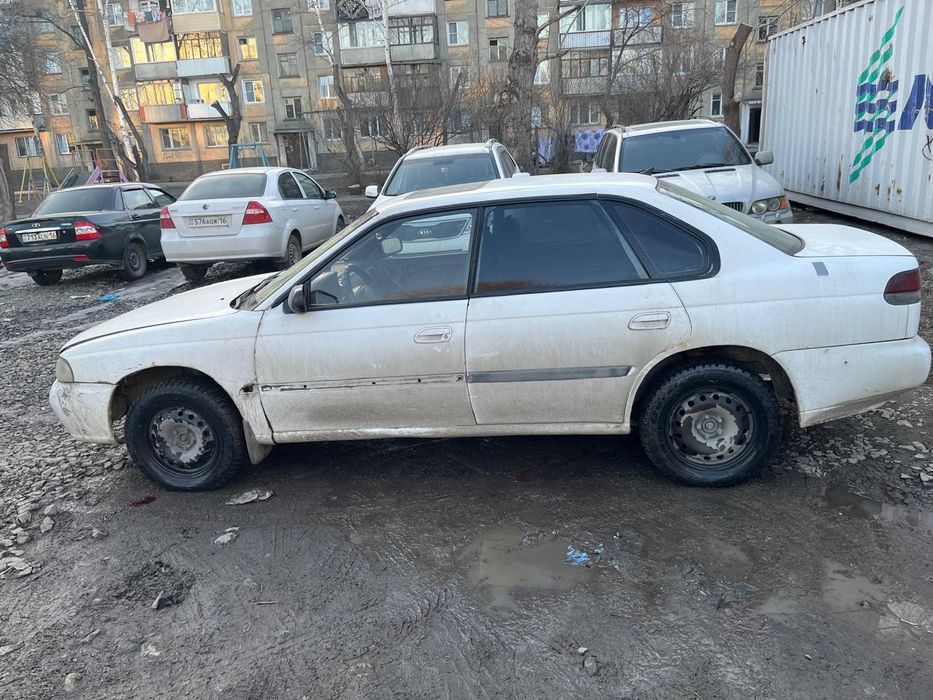 Продам Субару Легаси 94 год