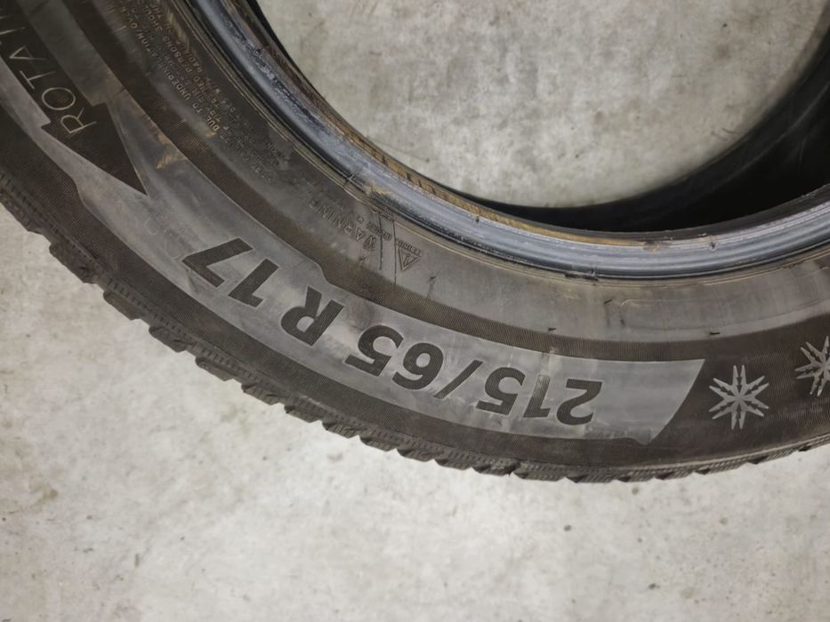4 anvelope iarna Michelin 215 65 17 stare buna