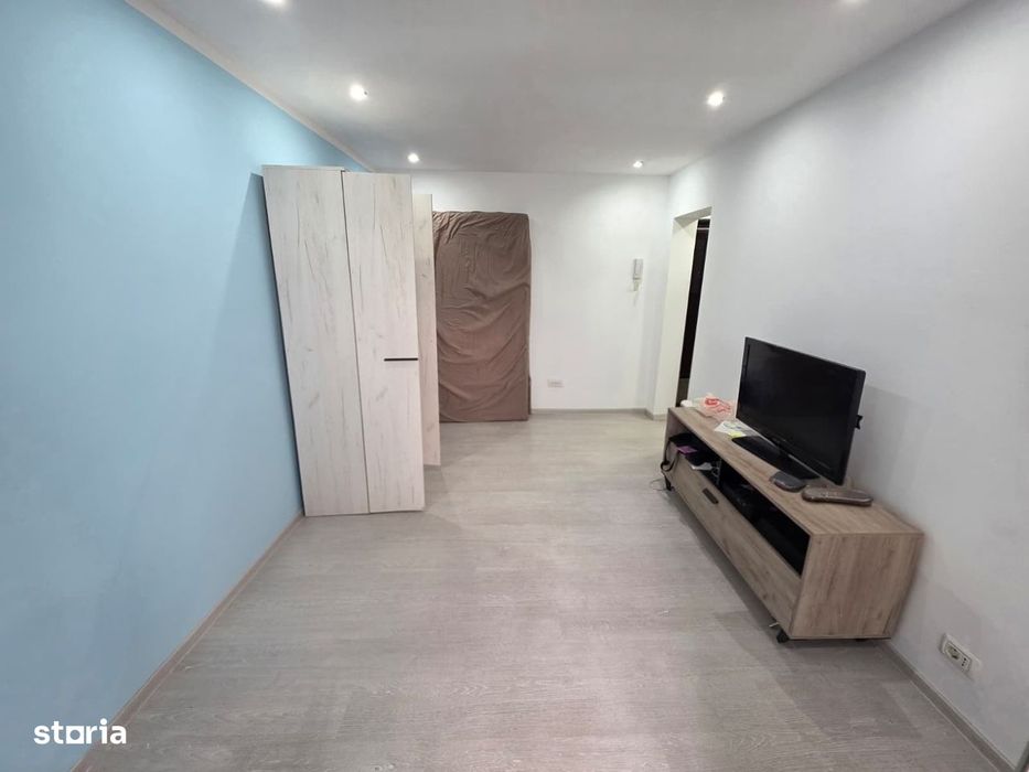 Garsonieră renovată – Zona Buziașului – Etaj 2- 146