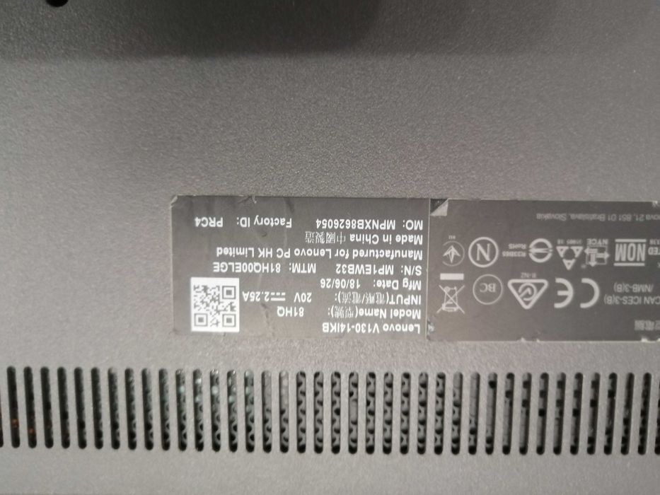 Lenovo V130-14IKB , 14'' Fhd , i5 7200U , 8 gb ram , 120 gb Ssd