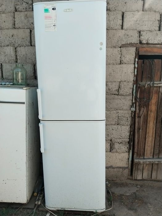 Продам Холодильник б/у