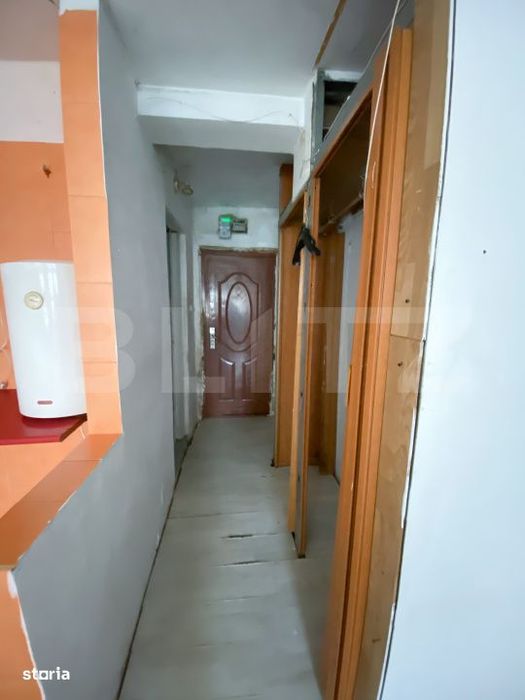 Garsoniera de vanzare, 25 mp, zona Lapus