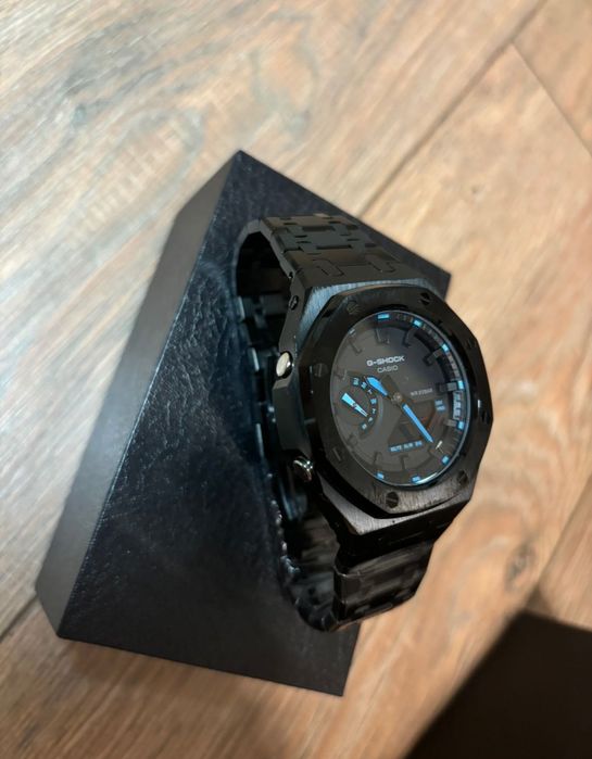 Часовници Casio G-SHOCK Mod GA-2100-1A2ER RoyalOak [CasiOak]