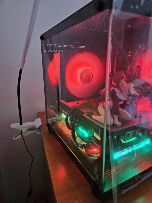 Игровой компьютер / r7 5700x / rtx 3080 / 32 gb