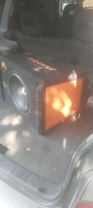 Продам сабвуфер Пиранья
