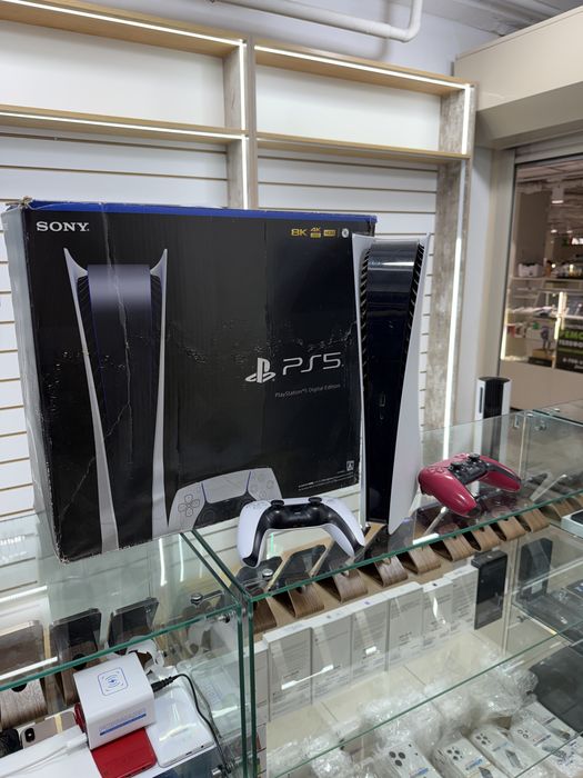 PlayStation 5 Fat Digital Edition
