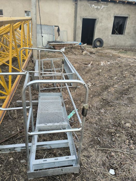 Башенный кран Дахан