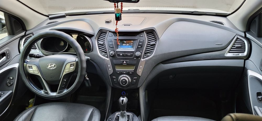 Продам Hyundai Santa Fe