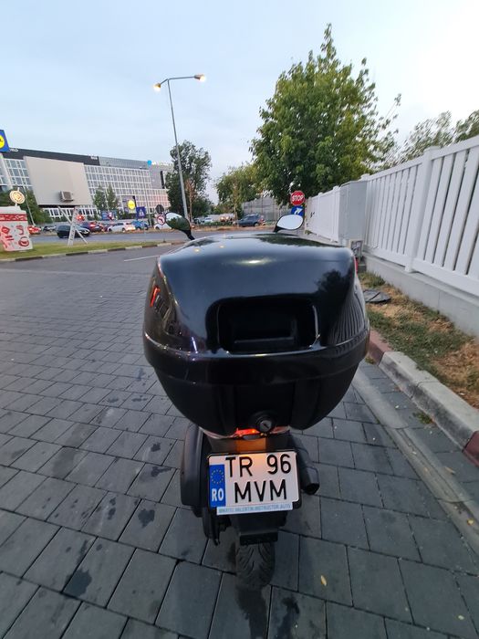 Aprilia Leonardo 300 cc