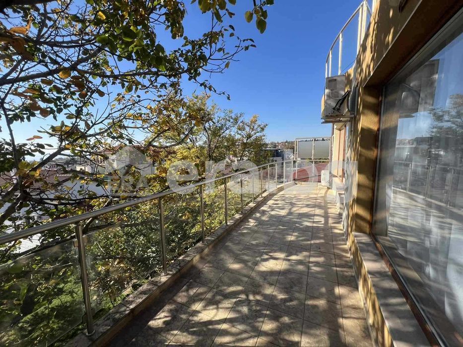 Дава се под наем Двустаен апартамент в Варна, м-т Траката - 77 кв.м за 600 € - Снимка #14