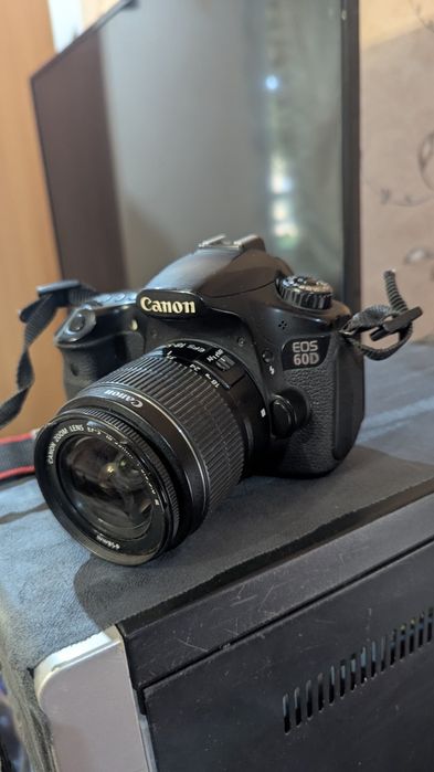 Продам EOS 60D (б/у)