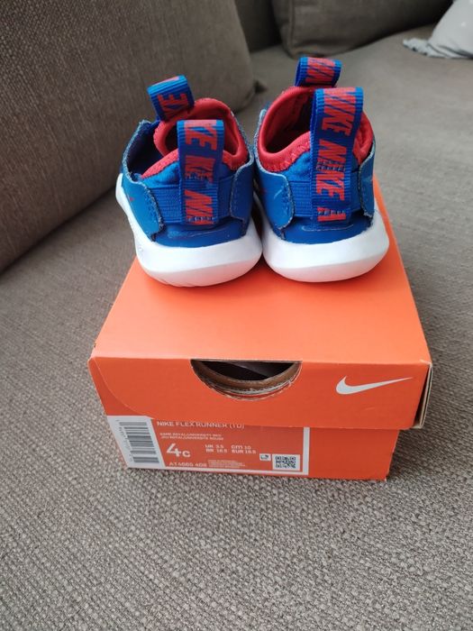 Бебешки маратонки NIKE 19.5