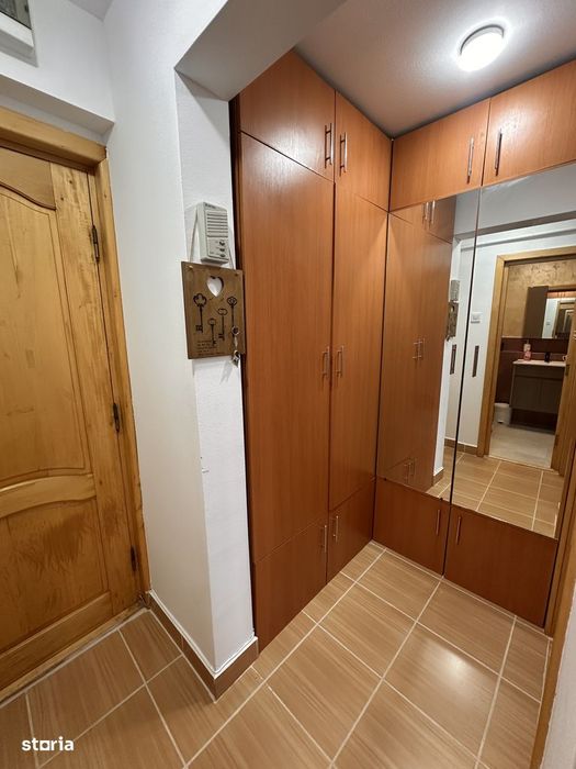 Apartament 1 camera modern, Central - spre închiriere