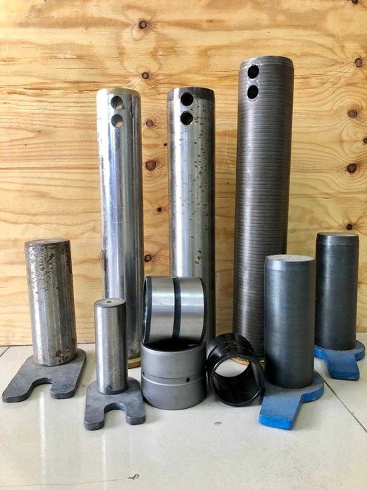 пальцы, втулки на ковш эксковатора