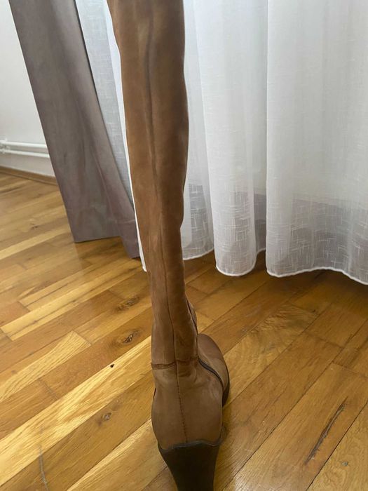 Cizme cu toc dama
