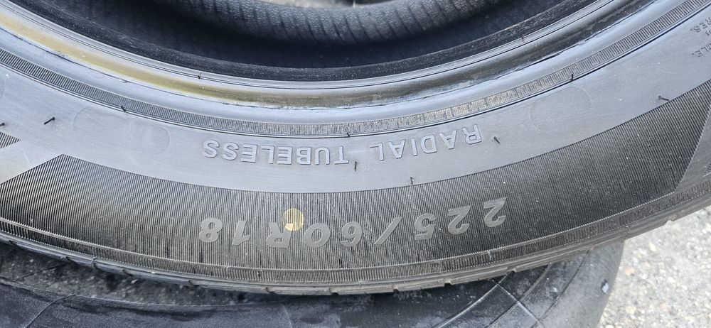 Шина новая 225/60/18