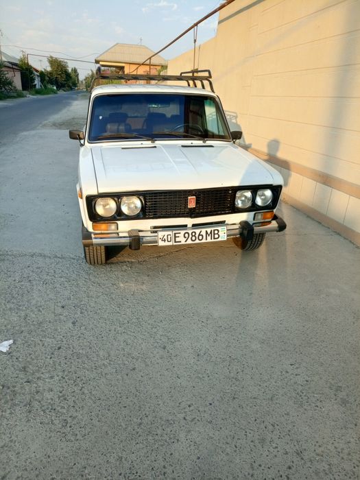 Vaz 2106 sotiladi.