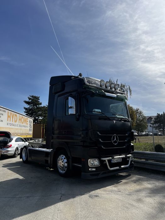 Mercedes-Benz Actros MP3  Mega