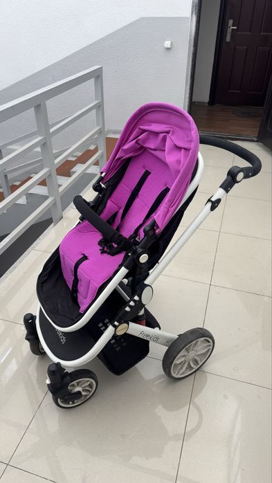 Продам коляску Freekids