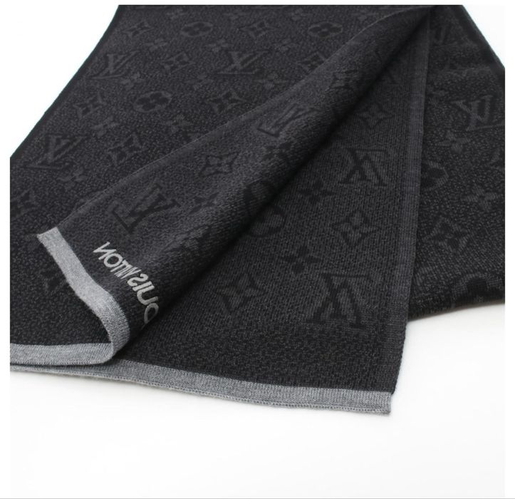 Louis vuitton scarf
