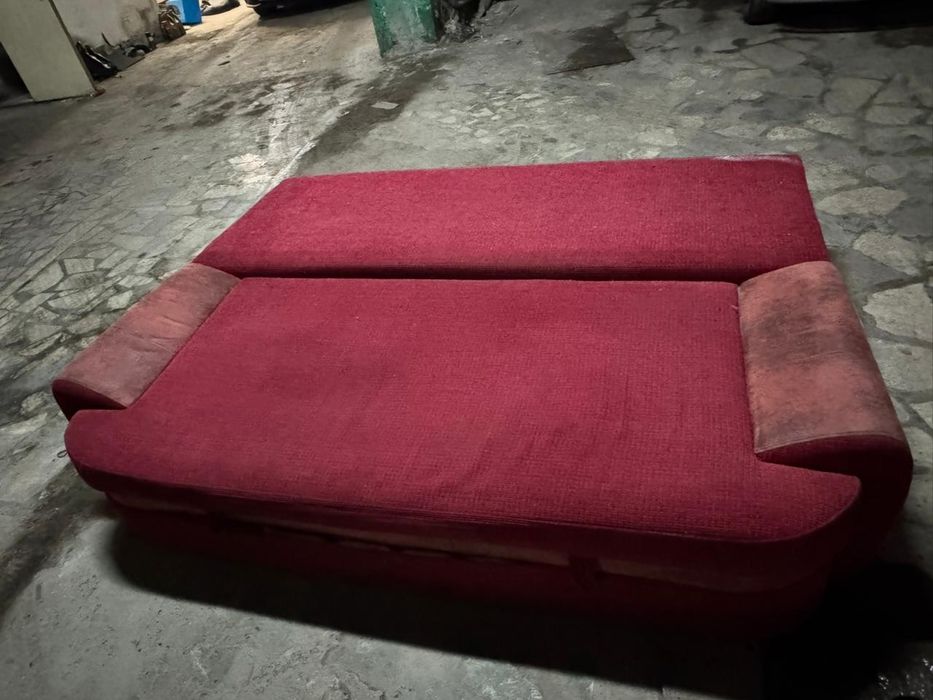 Продам диван недорого