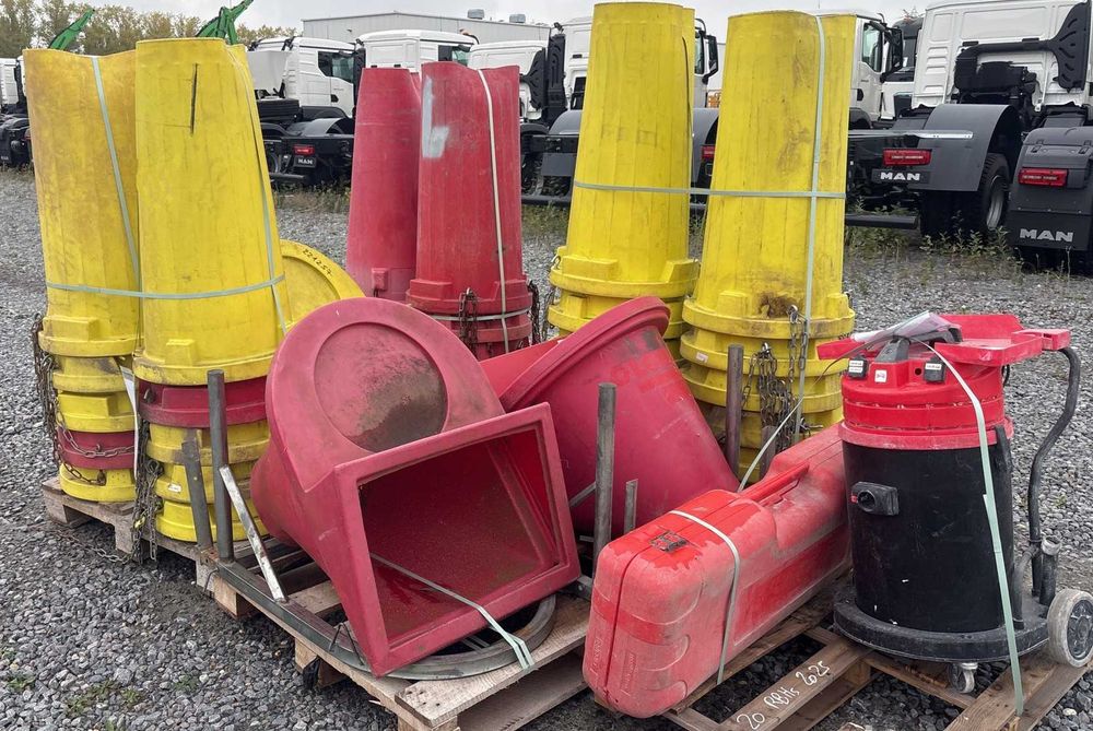 Tobogan moloz,jgheab evacuare moloz,tobogan santier,tubulatura deseuri