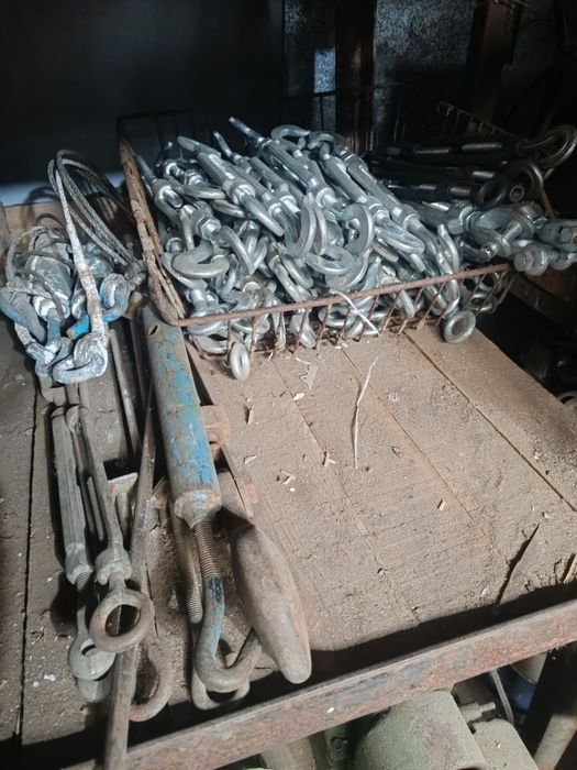 Растяжки, стяжки, таурэпы.