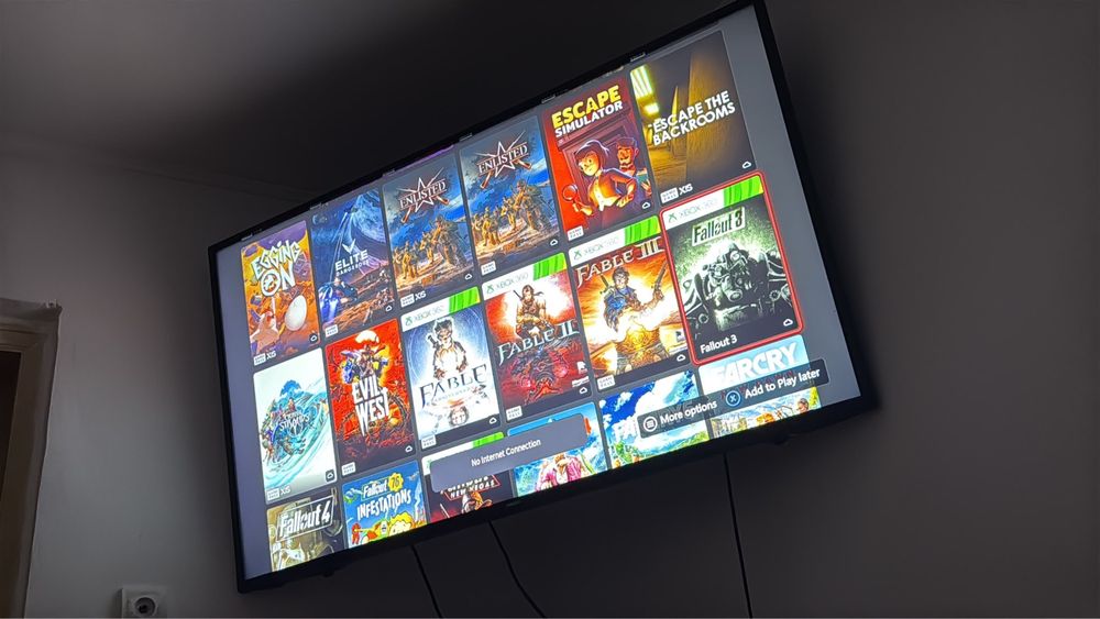 XBOX One S 1TB insotit de 2 controllere si account cu game pass