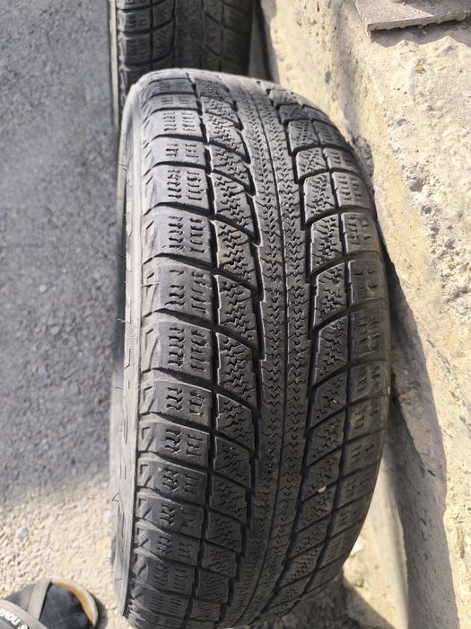 Шины зимние 185/60/R15