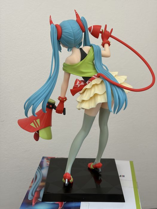Figurina Hatsune Miku DE:MONSTAR