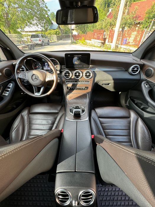 Vand / Schimb Mercedes Benz GLC 250 4matic 9G-Tronic Exclusive