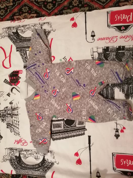 1500 тенгеге берем  екеуин