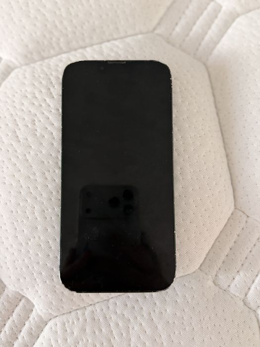 iphone 13 pentru piese