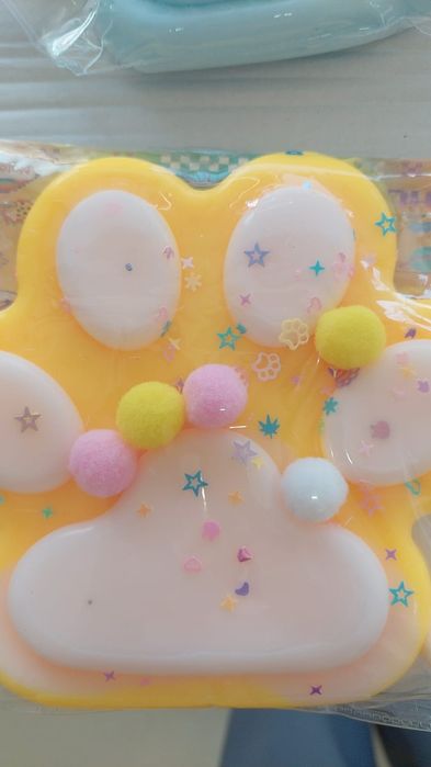 Лапки оригинал большие