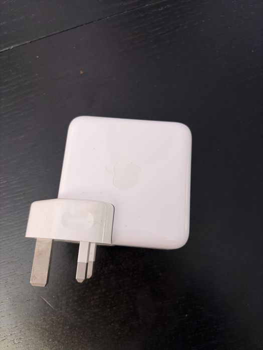 MacBook Pro  M1 , 8Gb ram , 500 Gb