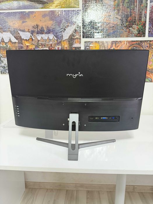 Monitor Myria gaming