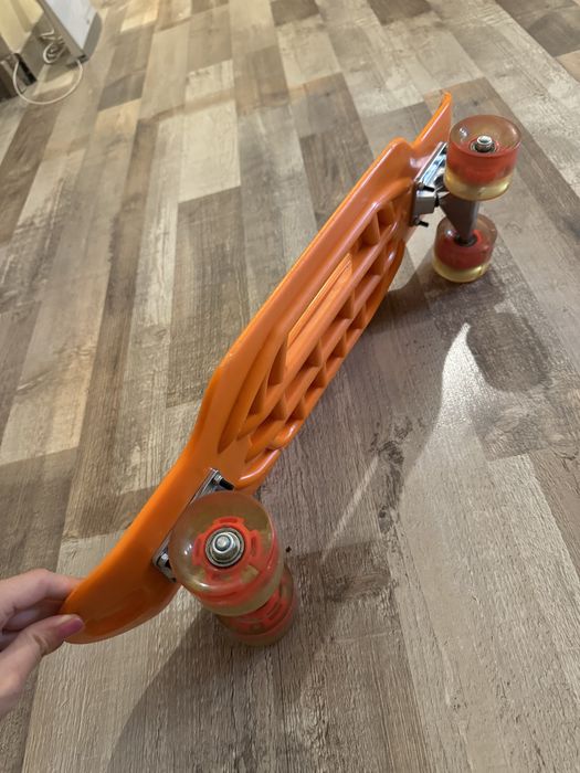 Скейт почти новый