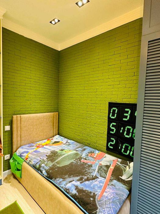 Квартира с топ локацией возле м.Космонавтов, Интерпол