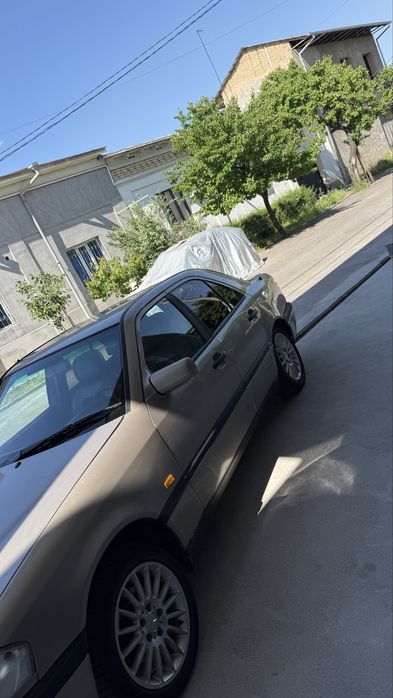 Mercedes (seshka) 202