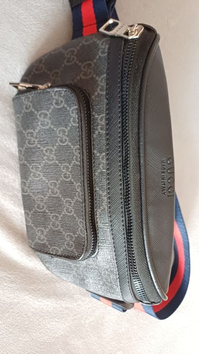 Borsetă GUCCI , nouă