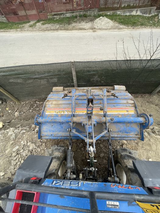 Freza japoneza cu cardan