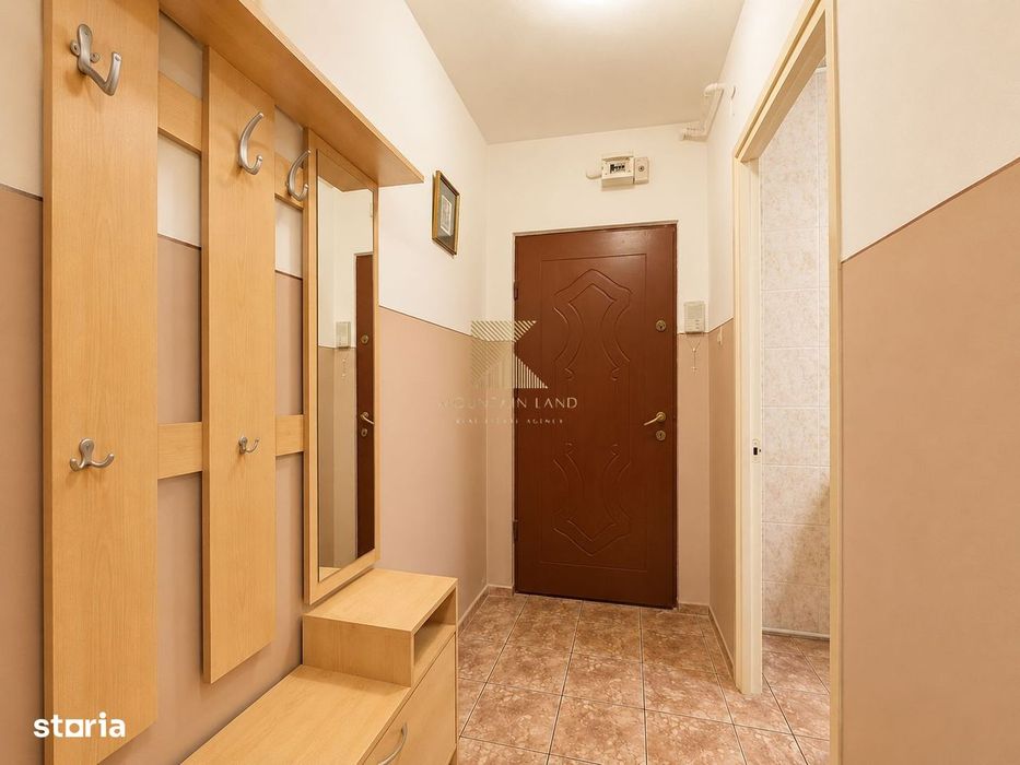 Apartament luminos cu 3 camere, parcare și boxă, zona Astra