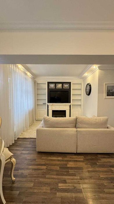 3-комнатная квартира · 89 м² · 3/5 этаж, Достык 294/2