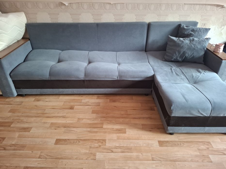 Отдам диван бесплатно!