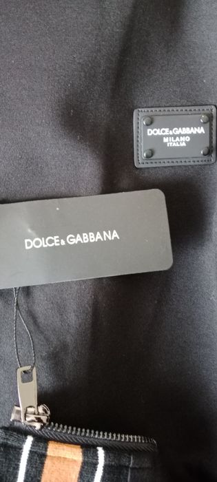 Продам спортивный костюм новый