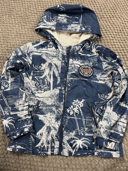 Ветровка Guess 5 години