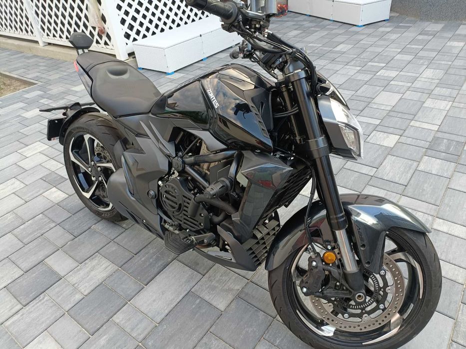 Motocicleta Zontes Daytona 350V ( A/A2)