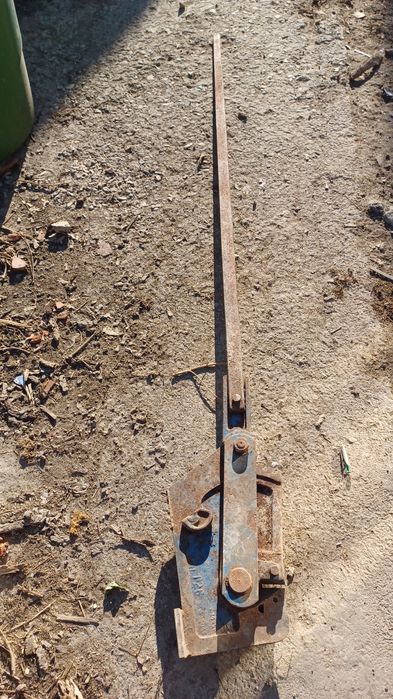 Ghilotina fier stare foarte buna de functionare