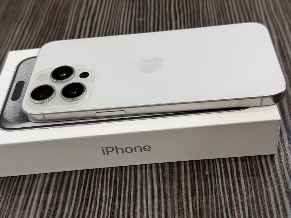 продам iphone 15 про макс