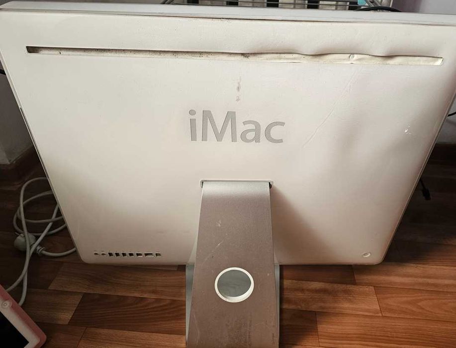 продам iMac 24 (late 2006) (отвал видеокарты)